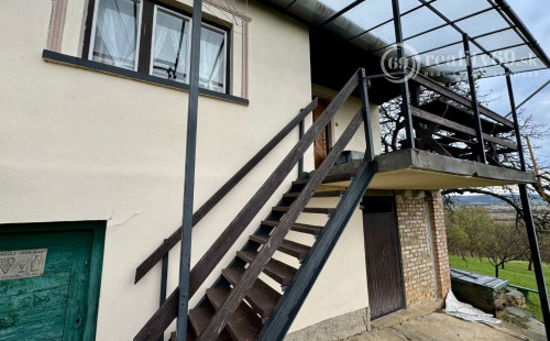 MAĎARSKO - BODVASZILAS VINNÁ PIVNICA, CHATA< S POZEMKOM 3000 M2.