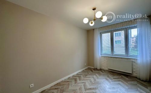 SEVER -  HLINKOVA - 4 IZBOVÝ LUXUSNÝ MODERNÝ BYT 83 M2 V TOP LOKALITE