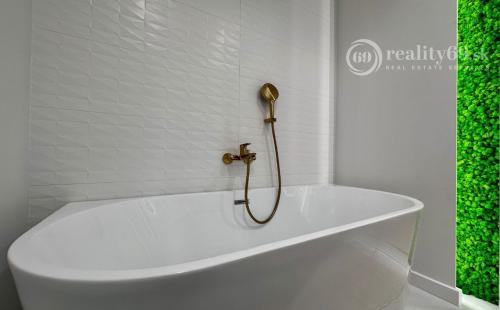 SEVER -  HLINKOVA - 4 IZBOVÝ LUXUSNÝ MODERNÝ BYT 83 M2 V TOP LOKALITE