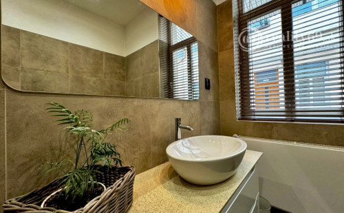 HISTORICKÉ CENTRUM MESTA - ŠTEFÁNIKOVA LUXUSNÝ BYT PRE NÁROČNÉHO KLIENTA 140 M2.