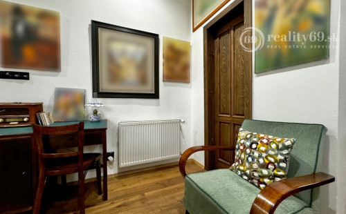 HISTORICKÉ CENTRUM MESTA - ŠTEFÁNIKOVA LUXUSNÝ BYT PRE NÁROČNÉHO KLIENTA 140 M2.