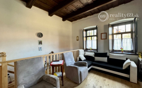 MAĎARSKO - SZIN - PEKNÝ 3 IZBOVÝ RODINNÝ DOM, POZEMOK 2200 M2.