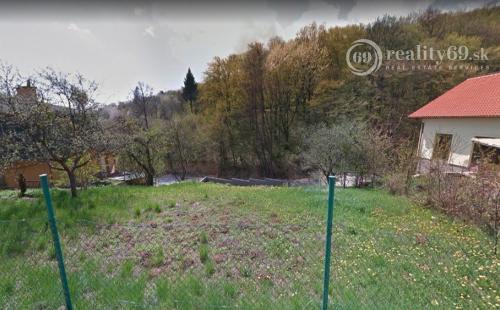 REZERVOVANÉ - ČERMEĽ - SUCHODOLINSKÁ SLNEČNÝ STAVEBNÝ POZEMOK 628M2.