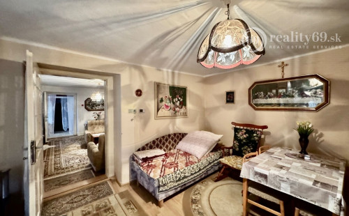 NOVÁ CENA ! - ĎURKOV - 3 IZBOVÝ RD, LETNÁ KUCHYŇA, GARÁŽ S PEKNÝM POZEMKOM 968 M2.