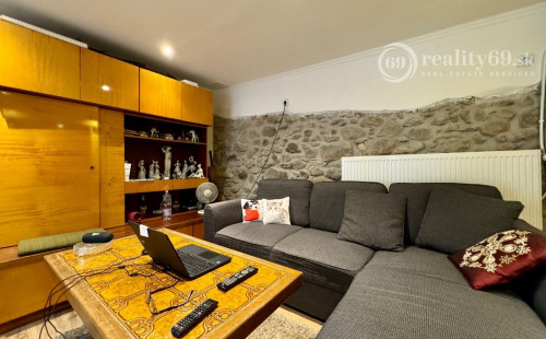 MAĎARSKO - GÖNC PEKNÝ 3 IZBOVÝ RODINNÝ DOM.