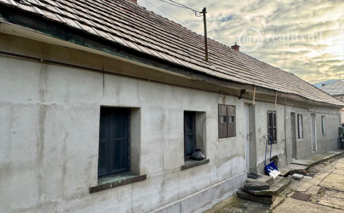 MAĎARSKO - GÖNC PEKNÝ 3 IZBOVÝ RODINNÝ DOM.