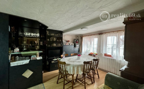 MAĎARSKO - ENCS - ABÚJDEVECSER  - 4 IZBOVÝ DOM IHNEĎ OBÝVATEĽNÝ