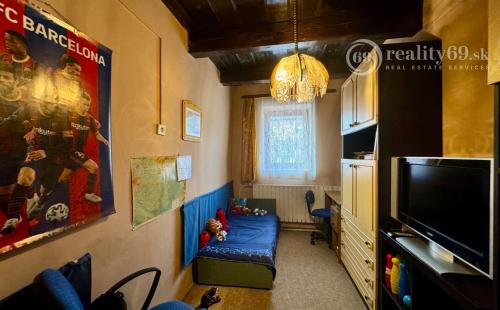 MAĎARSKO - ENCS - ABÚJDEVECSER  - 4 IZBOVÝ DOM IHNEĎ OBÝVATEĽNÝ