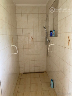 PLOSKÉ - ORTÁŠE POSCHODOVÝ RODINNÝ DOM IBA 16 KM OD KOŠÍC