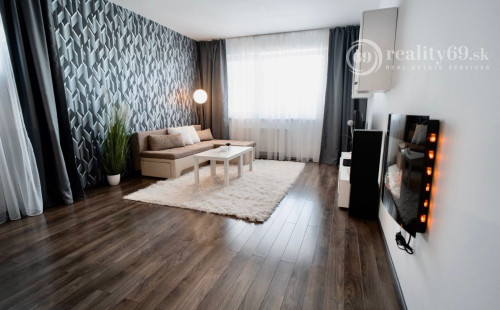 FURČA - KOMPLEX NA HORE - 2 IZBOVÝ KOMPLETNE ZARIADENÝ BYT 56 M2.