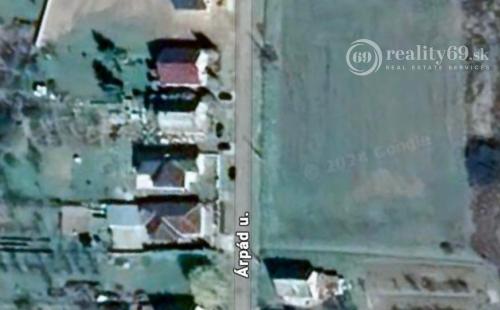 MAĎARSKO - NOVAJIDRANY STAVEBNÝ POZEMOK  1.000 M2, VŠETKY IS.