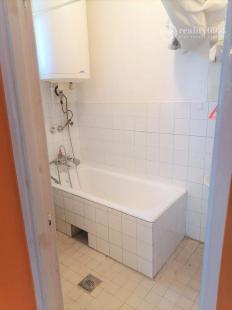 REZERVOVANÉ - MAĎARSKO - NOVAJIDRANY PEKNÝ 6 IZBOVÝ POSCHODOVÝ RODINNÝ DOM, KUCHYŇA, KÚPEĽŇA, POZEMOK 800 M2.