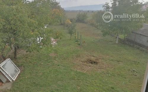 REZERVOVANÉ - MAĎARSKO - NOVAJIDRANY PEKNÝ 6 IZBOVÝ POSCHODOVÝ RODINNÝ DOM, KUCHYŇA, KÚPEĽŇA, POZEMOK 800 M2.