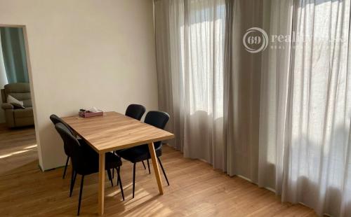 MAĎARSKO - NOVAJIDRANY - RODINNÉ SÍDLO S FANTASTICKÝM POZEMKOM.