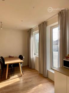 MAĎARSKO - NOVAJIDRANY - RODINNÉ SÍDLO S FANTASTICKÝM POZEMKOM.