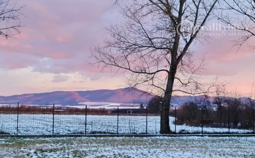 MAĎARSKO - NOVAJIDRANY - RODINNÉ SÍDLO S FANTASTICKÝM POZEMKOM.