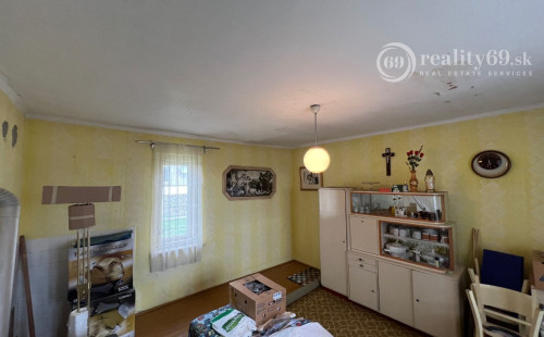 PLOSKÉ - ORTÁŠE POSCHODOVÝ RODINNÝ DOM IBA 16 KM OD KOŠÍC