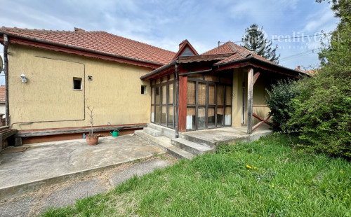 MAĎARSKO - TÁLLYA SUPER 3 IZBOVÝ RODINNÝ DOM V TOKAJSKEJ VINOHRADNÍCKEJ OBLASTI.