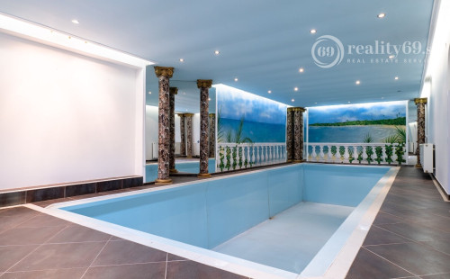 MARIÁNKA - TOP PONUKA PENZÓN S 13 IZBAMI, VINÁREŇ, BAZÉN, ALTÁNOK - SUPER STAV.