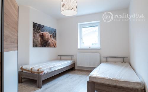 MARIÁNKA - ZAUJÍMAVÝ 3 IZBOVÝ BYT 108 M2 V SAMOSTATNOM BYTOVOM DOME.