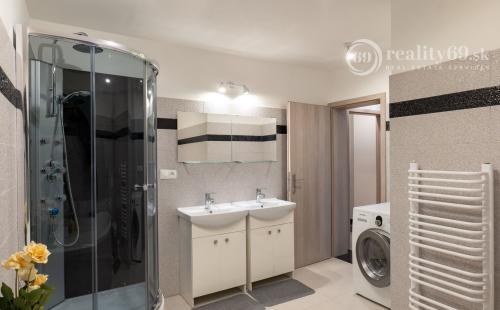 MARIÁNKA - ZAUJÍMAVÝ 3 IZBOVÝ BYT 108 M2 V SAMOSTATNOM BYTOVOM DOME.