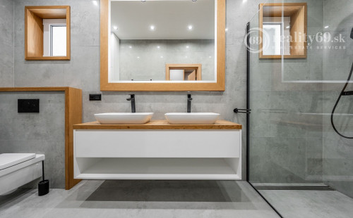 JUH - LUXUSNÁ NOVOSTAVBA 5 IZBOVÉHO RD V TOP LOKALITE