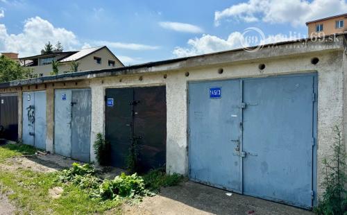 SEVER - KUSTROVA -  2 IZBOVÝ TEHLOVÝ BYT V DOBROM STAVE, VÝMERA 54M2.