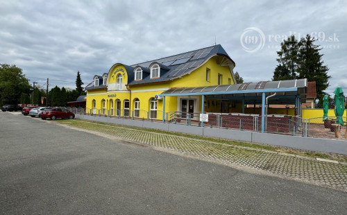 MAĎARSKO - MEZŐKÖVESD PENZIÓN S 13 APARTMÁNMI, TERASA, REŠTAURÁCIA V TOP LOKALITE