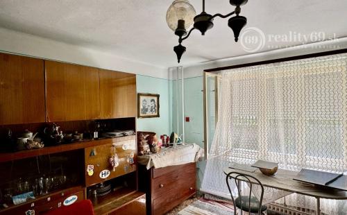 MAĎARSKO - SZALASZEND 5 IZBOVÝ RODINNÝ DOM 40 KM OD KOŠÍC