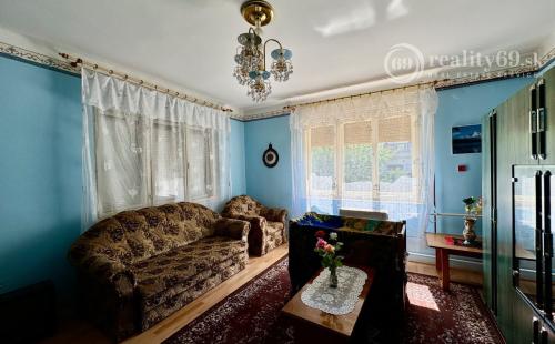 MAĎARSKO - SZALASZEND 5 IZBOVÝ RODINNÝ DOM 40 KM OD KOŠÍC