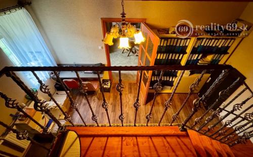 MAĎARSKO - BÓDVARÁKÓ ŠTÝLOVÝ STATOK VHODNÝ NA PENZIÓN- KOMPLETNÁ REKONŠTRUKCIA.