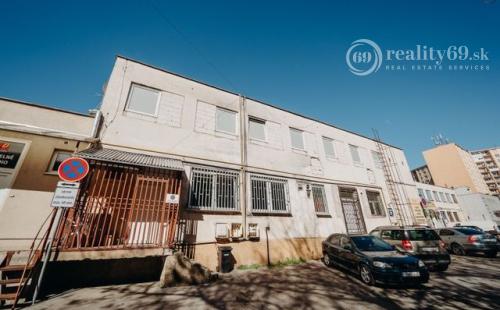 TOP INVESTÍCIA - STARÉ MESTO - LUKRATÍVNY OBJEKT V CENTRE MESTA KOŠICE 1050 M2.