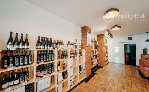 TOP INVESTÍCIA - STARÉ MESTO - LUKRATÍVNY OBJEKT V CENTRE MESTA KOŠICE 1050 M2.