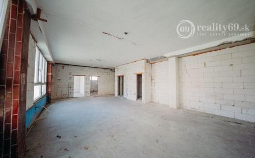 TOP INVESTÍCIA - STARÉ MESTO - LUKRATÍVNY OBJEKT V CENTRE MESTA KOŠICE 1050 M2.