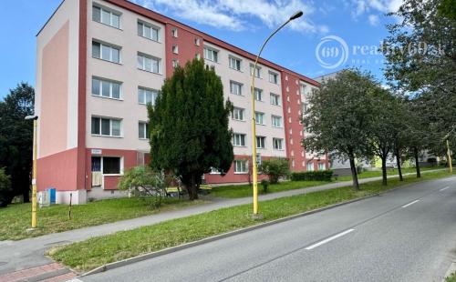 TERASA - RUŽÍNSKA GARSÓNKA V SUPER STAVE PO REKONŠTRUKCII.