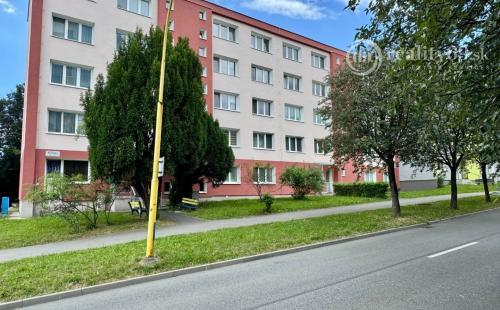 TERASA - RUŽÍNSKA GARSÓNKA V SUPER STAVE PO REKONŠTRUKCII.