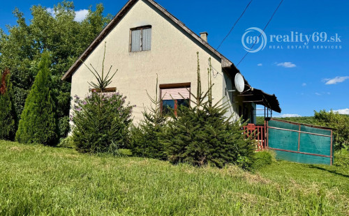 SUPER CENA - MAĎARSKO - DETEK - 3 IZBOVÝ RODINNÝ DOM PÔVODNÝ STAV.