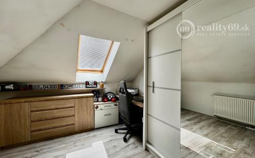 ĎURKOV - 4 IZBOVÝ PEKNÝ RD S TERASOU V SRDCI PRÍRODY.