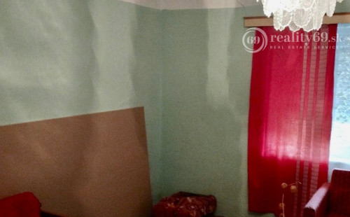 MAĎARSKO - BODROGHALOM 2 IZBOVÝ RODINNÝ DOM