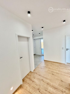 HANISKA - KVALITNÁ NOVOSTAVBA 4 IZBOVÉHO RD, GARÁŽOVÉ STÁTIE, TERASA.