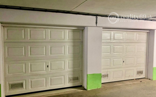 TERASA - GARÁŽ 18 M2 V OSOBNOM VLASTNÍCTVE.