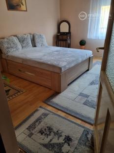 MAĎARSKO - NAGYROZVÁGY PEKNÝ ZREKONŠTRUOVANÝ RD IBA 3 KM OD HRANÍC.