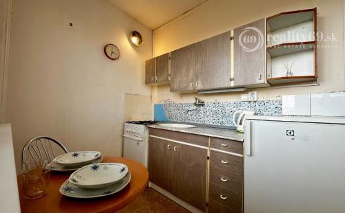 REZERVOVANÉ - TERASA - ONDAVSKÁ - 1 IZBOVÝ BYT 28 M2 -  V TOP LOKALITE