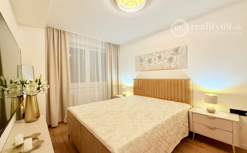 JUH - APARTMÁNY KRIVÁ PRI AUPARKU 2 IZBOVÝ MODERNE ZARIADENÝ BYT