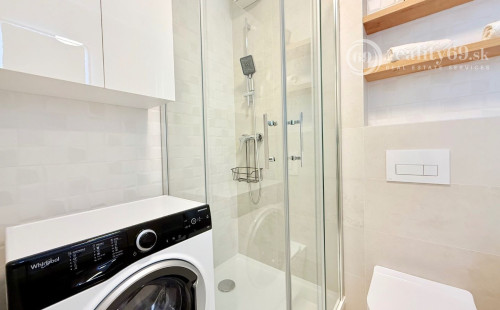 JUH - APARTMÁNY KRIVÁ PRI AUPARKU 2 IZBOVÝ MODERNE ZARIADENÝ BYT