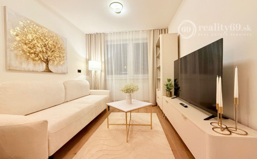 JUH - APARTMÁNY KRIVÁ PRI AUPARKU 2 IZBOVÝ MODERNE ZARIADENÝ BYT