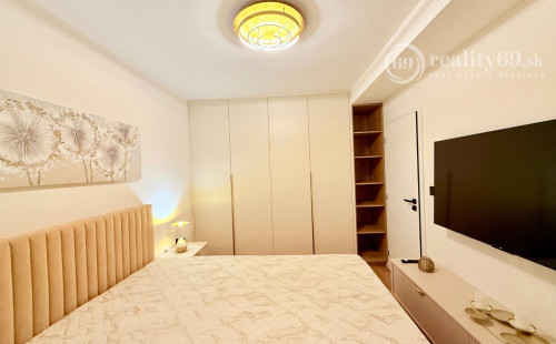 JUH - APARTMÁNY KRIVÁ PRI AUPARKU 2 IZBOVÝ MODERNE ZARIADENÝ BYT