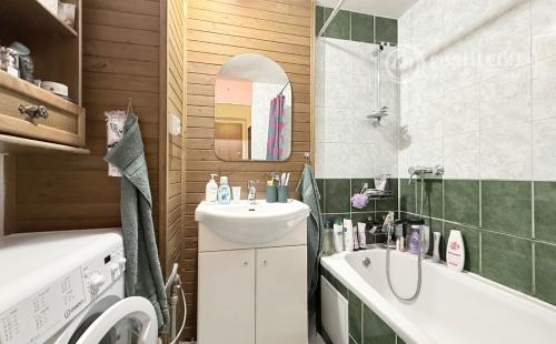 REZERVOVANÉ - TERASA - POVAŽSKA PEKNÝ 3 IZBOVÝ BYT PRAŽSKÝ TYP 54 M2, LODŽIA.