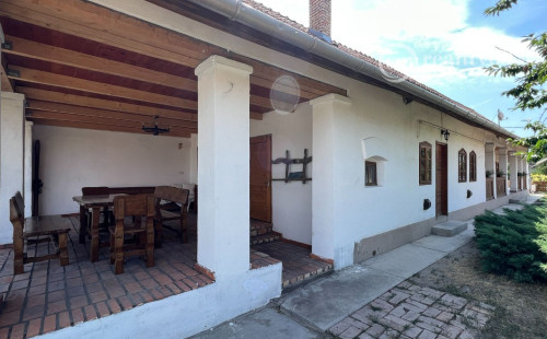 MAĎARSKO - BORSODIVÁNKA KRÁSNÝ SEDLIACKÝ DOM PO KOMPLETNEJ REKONŠTRUKCII.