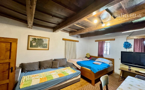 MAĎARSKO - SZÁSZFA VÝBORNÁ OBEC V POHRANIČÍ TOP LOKALITA.